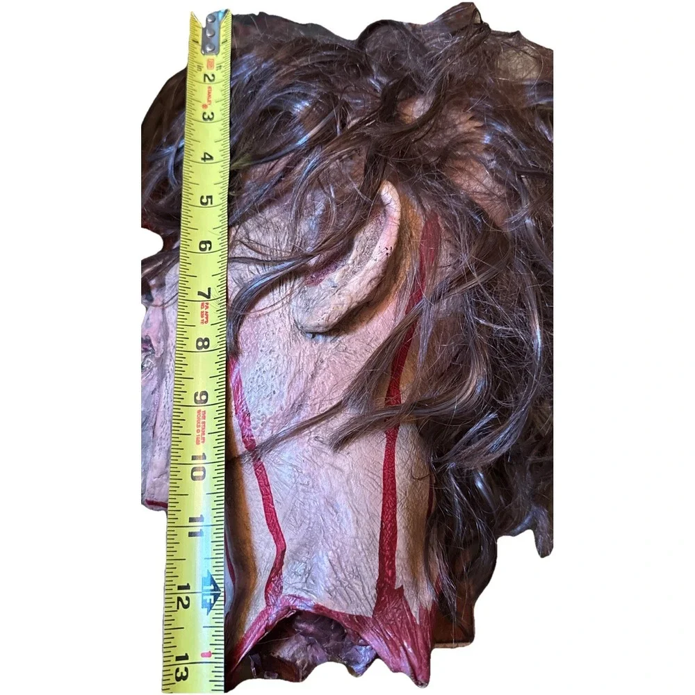 N/A hanging severed